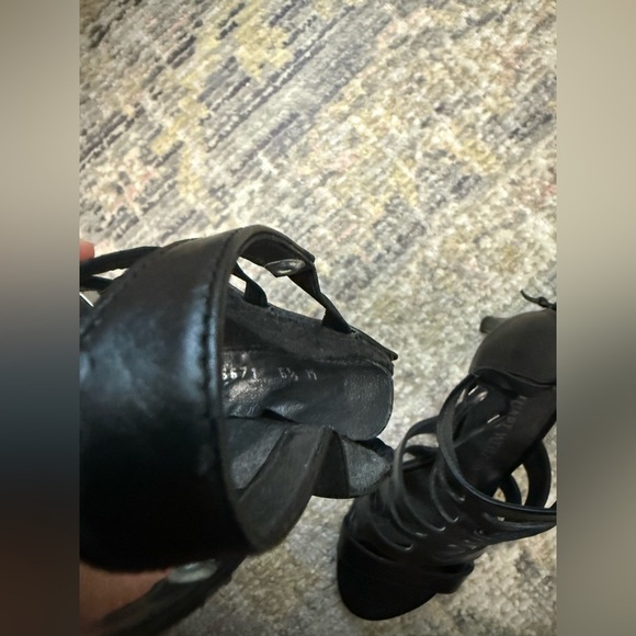 Stuart Weitzman Outing Heeled Sandal Black Leather Strappy Cage Design - Picture 15 of 16